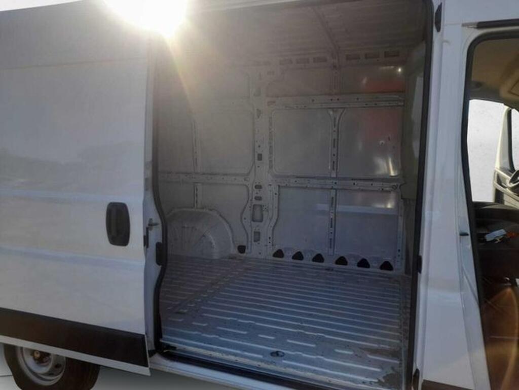 Citroën Jumper FG 2.2 BHDI 140 L2 H2 3.5T 4P Segunda mano