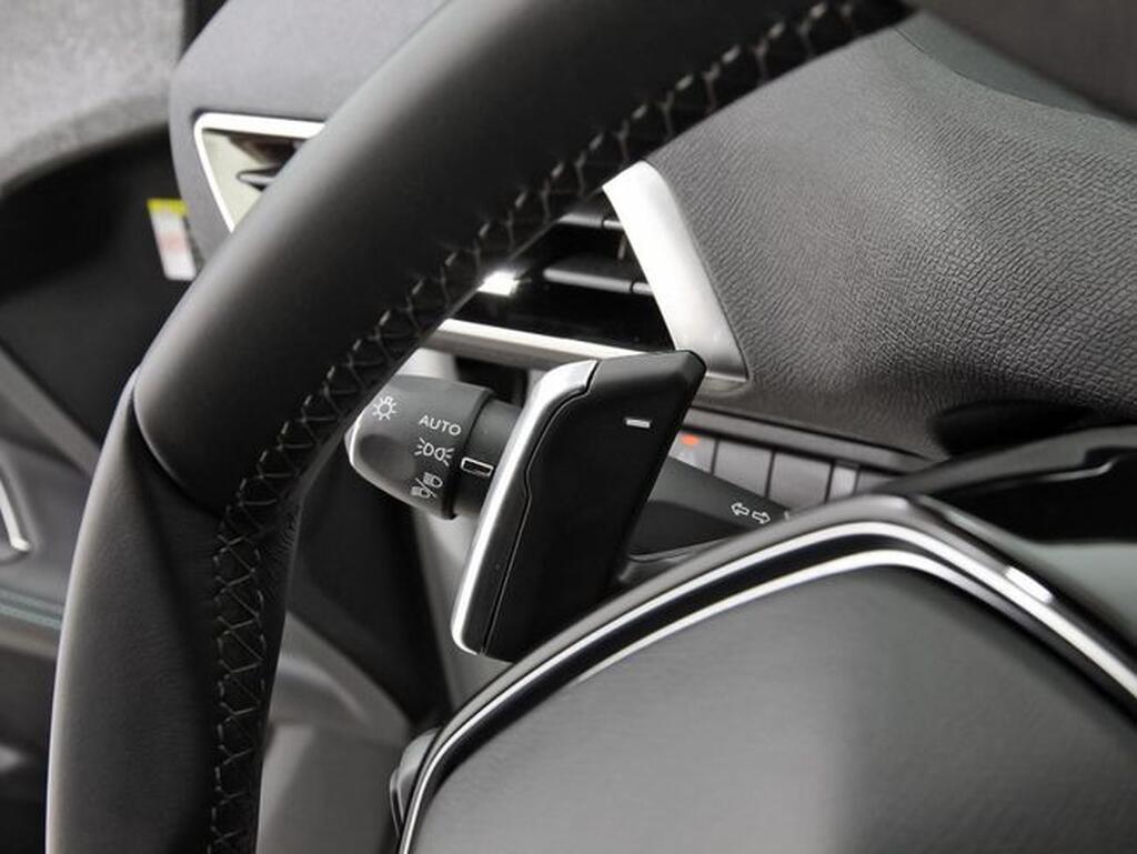 Peugeot 3008 Hybrid 1.2 100KW Allure Pack eDCS6 Segunda mano