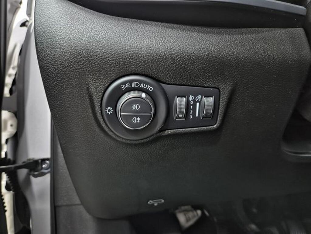 Jeep Compass 1.6 Mjet 96kW (130CV) Limited FWD Segunda mano