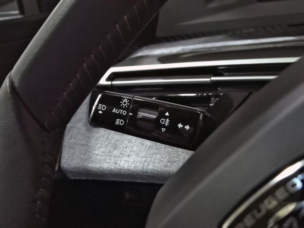 Peugeot 3008 Hybrid 1.2 100KW Allure eDCS6 Segunda mano