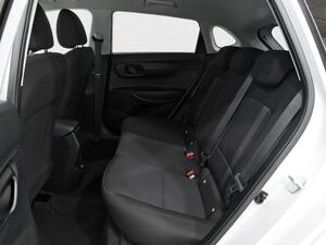 Hyundai i20 1.2 MPI KLASS 5P 9