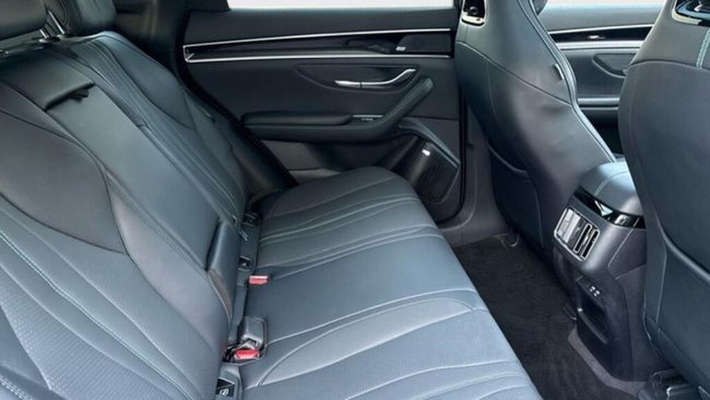 BYD Seal U DM-i Comfort 9