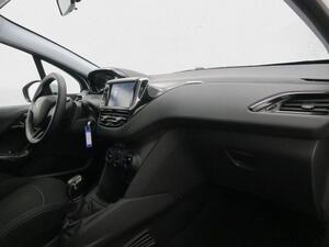 Peugeot 208 BlueHDi 73kW (100CV) Active 15