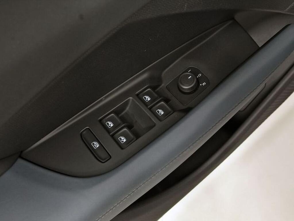 CUPRA Terramar 1.5 TSI e-Hybrid 150kW (204 CV) DSG Segunda mano
