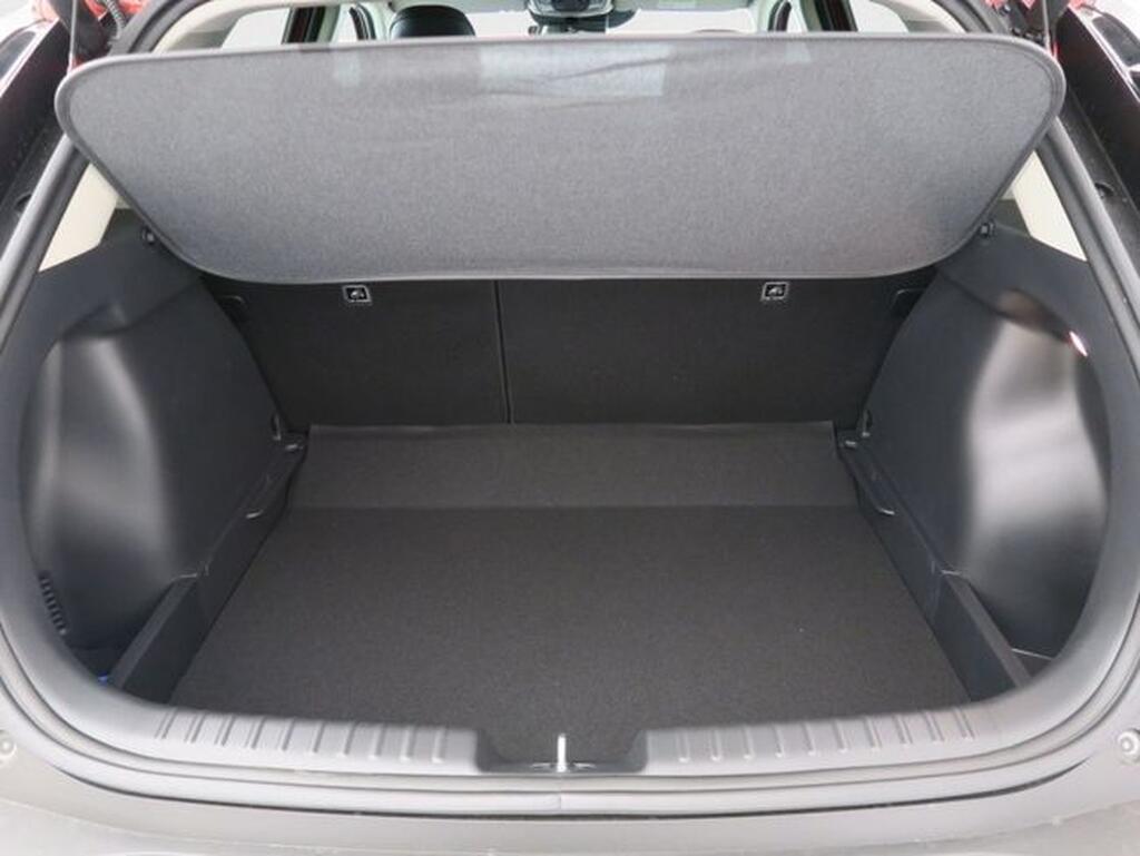 Kia Niro 1.6 GDi HEV 102kW (139CV) Emotion Segunda mano