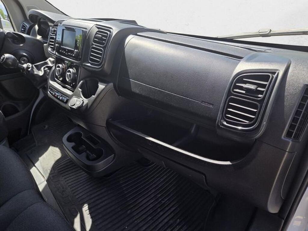Fiat Ducato FG 2.2 BLUEHDI 140 35 L2H2 4P Segunda mano