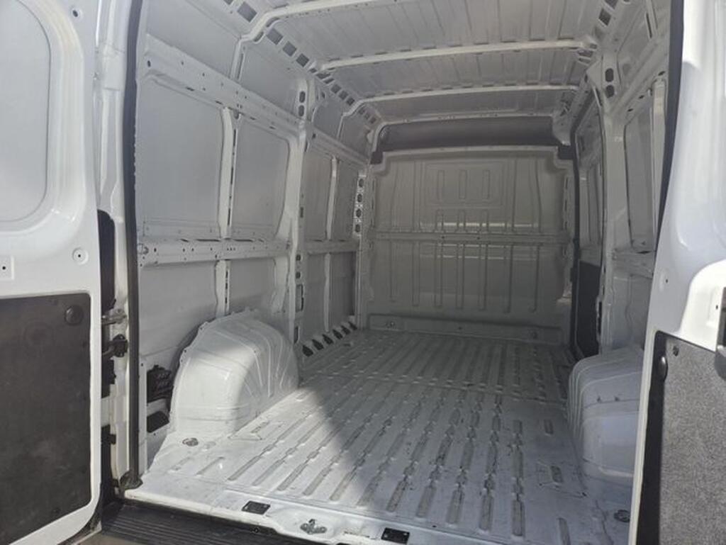 Fiat Ducato FG 2.2 BLUEHDI 140 35 L2H2 4P Segunda mano
