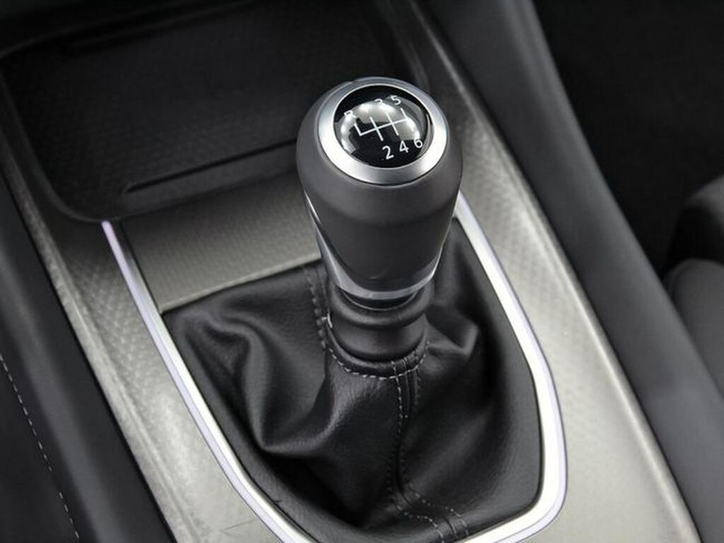 Nissan Qashqai DIG-T 103kW N-Connecta Segunda mano