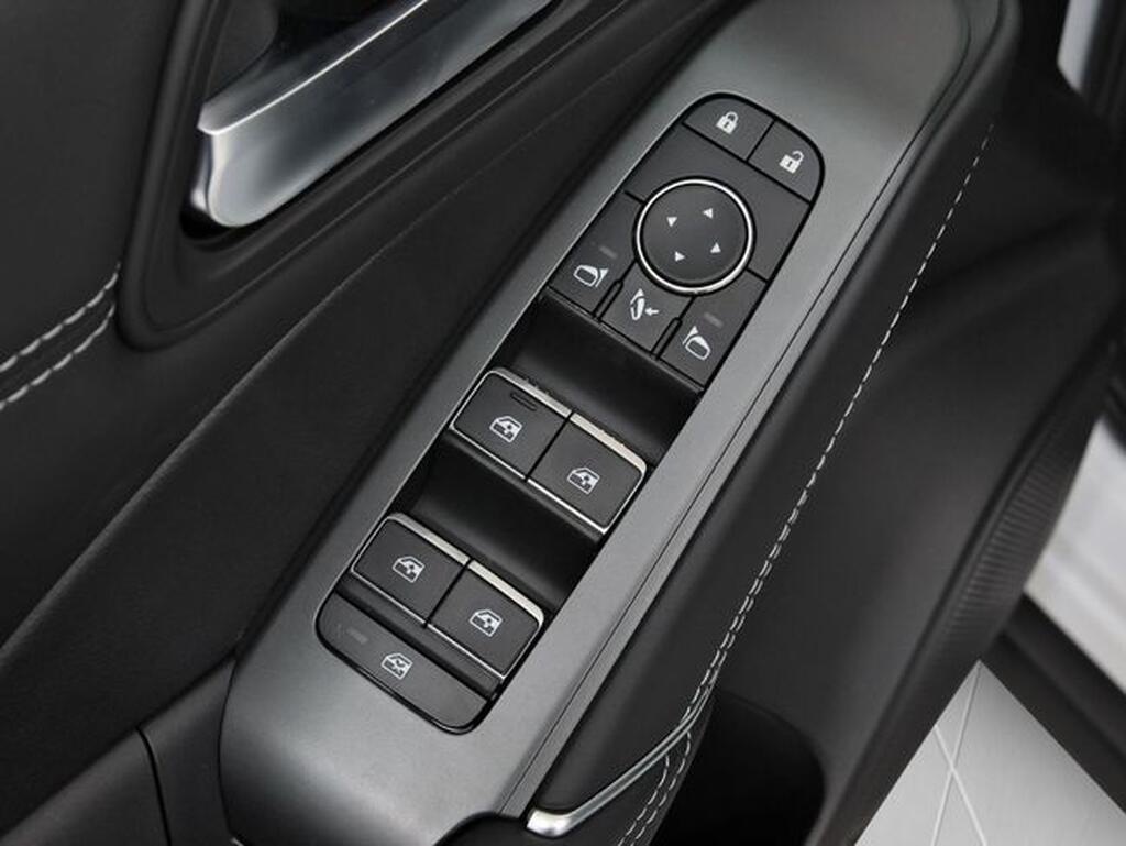 Nissan Qashqai DIG-T 103kW N-Connecta Segunda mano