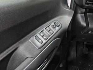 Opel Combo Cargo 1.5 TD 100 SWB 4P (KMO) 13