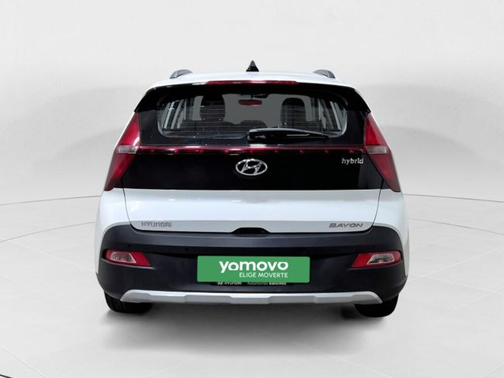 Hyundai Bayon 1.0 TGDI 74kW (100CV) 48V Maxx DCT Segunda mano