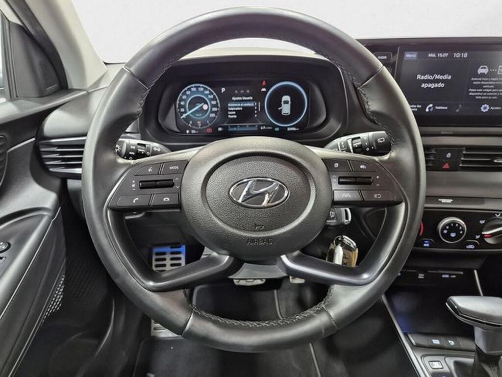 Hyundai Bayon 1.0 TGDI 74kW (100CV) 48V Maxx DCT Segunda mano