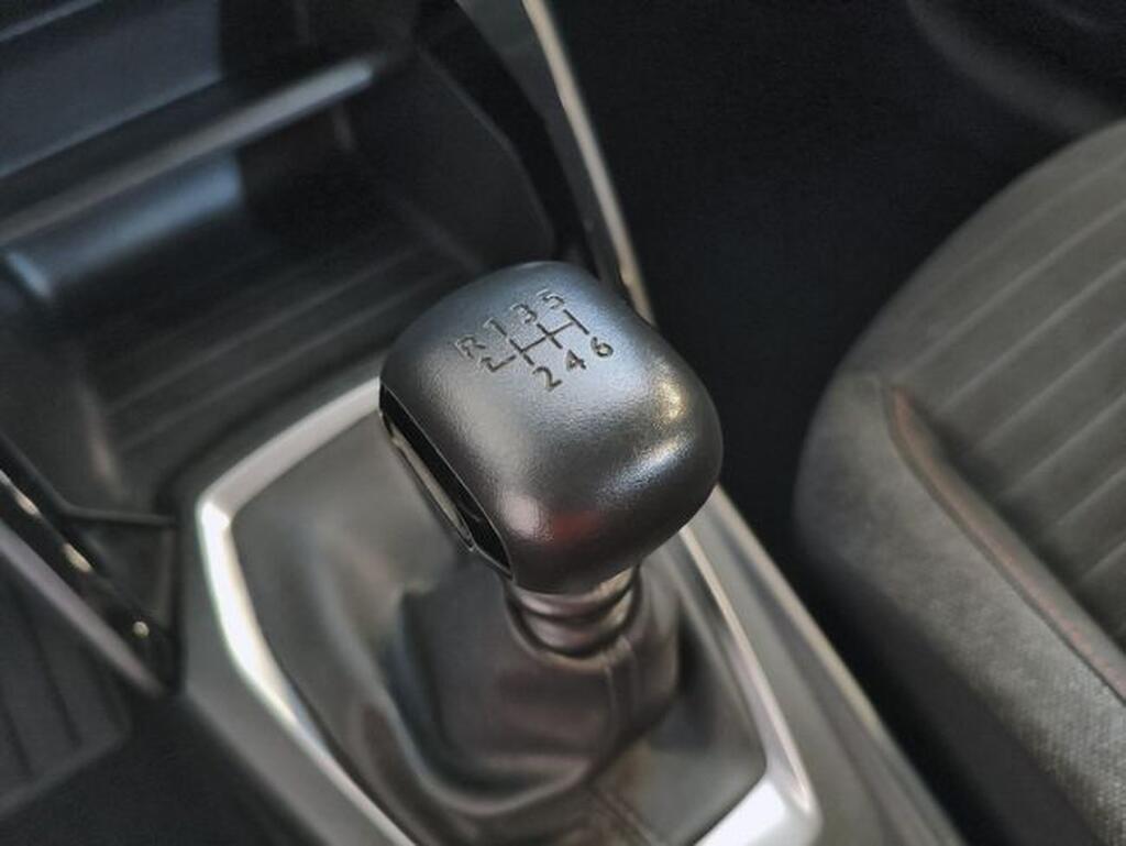 Peugeot 208 BlueHDi 73kW (100CV) Active Segunda mano