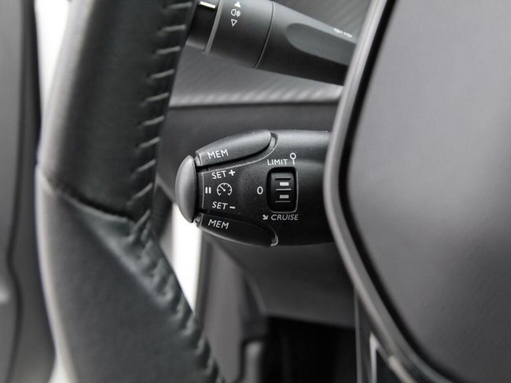 Peugeot 208 BlueHDi 73kW (100CV) Active Pack Segunda mano