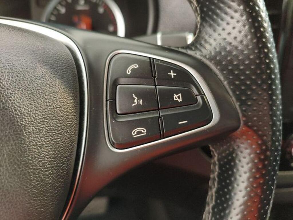 Mercedes Vito TOURER SELECT 2.0CDI 136CV 114 SWB L 4P 8 PLAZAS Segunda mano
