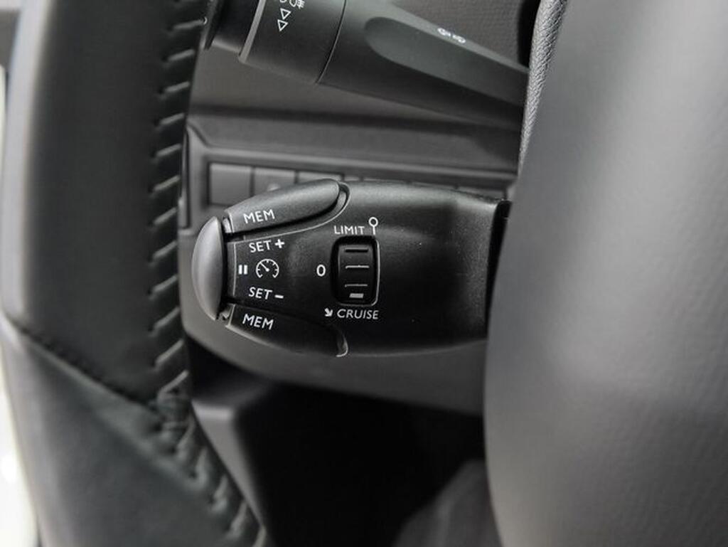 Peugeot 308 SW Active Pack BlueHDi 130 S&S Segunda mano