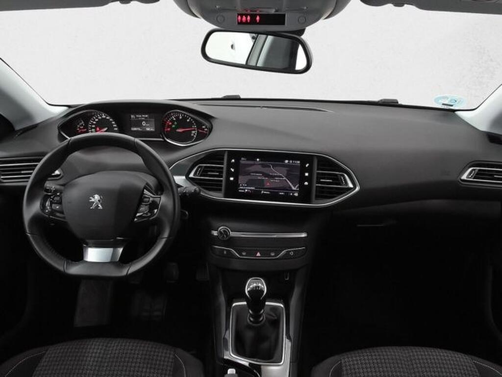 Peugeot 308 SW Active Pack BlueHDi 130 S&S Segunda mano