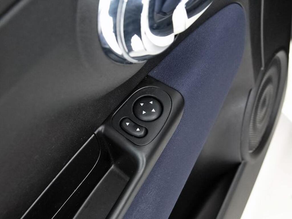 Fiat 500 Cult 1.0 Hybrid 51KW (70 CV) Segunda mano