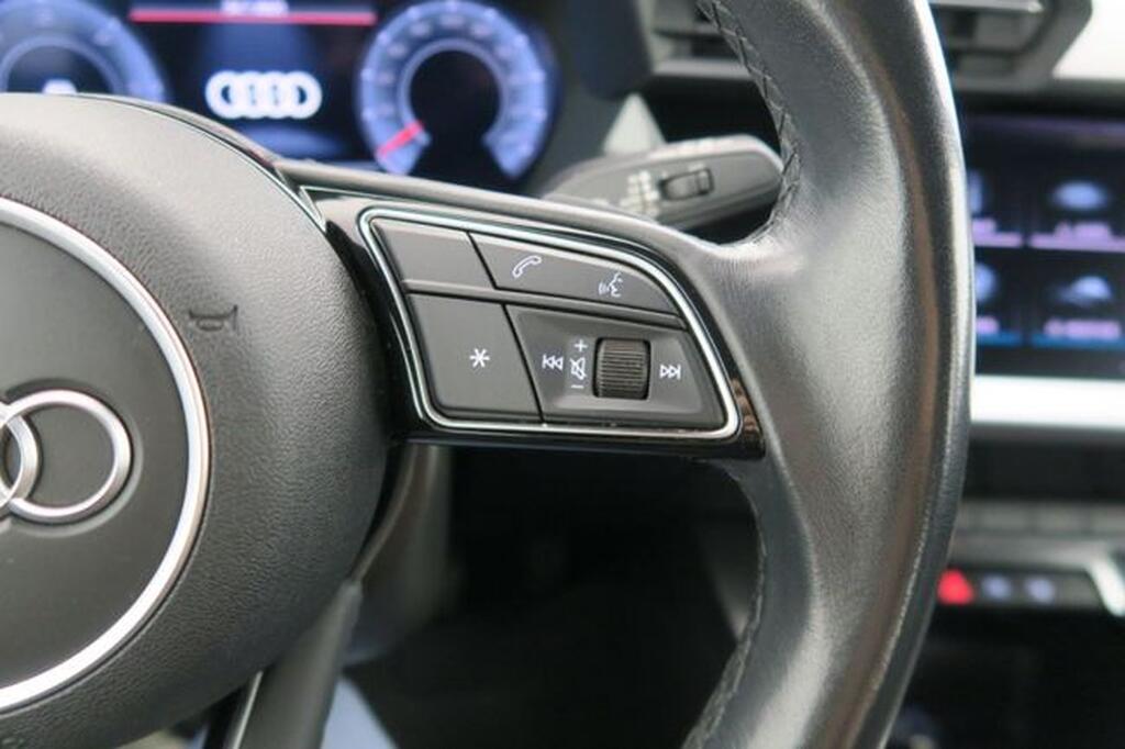 Audi A3 Sportback Genuine 35 TDI 110kW S tronic Segunda mano