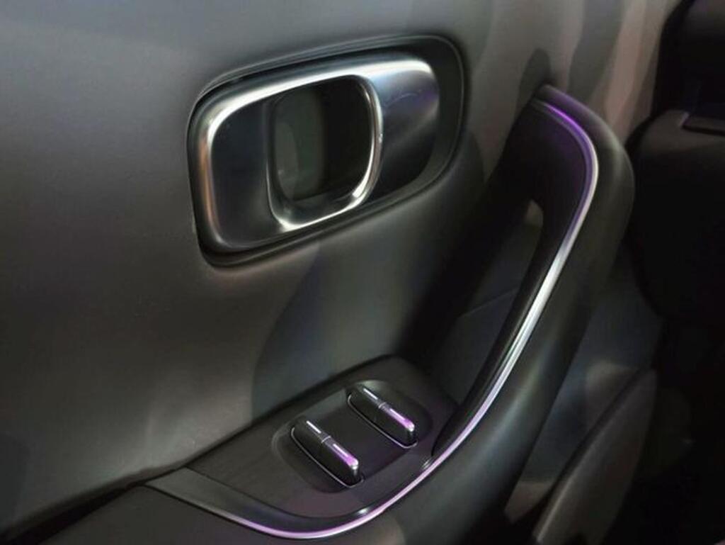 Leapmotor C10 C10 REEV 28.4 kWh Design REEV Hybrid A Km0