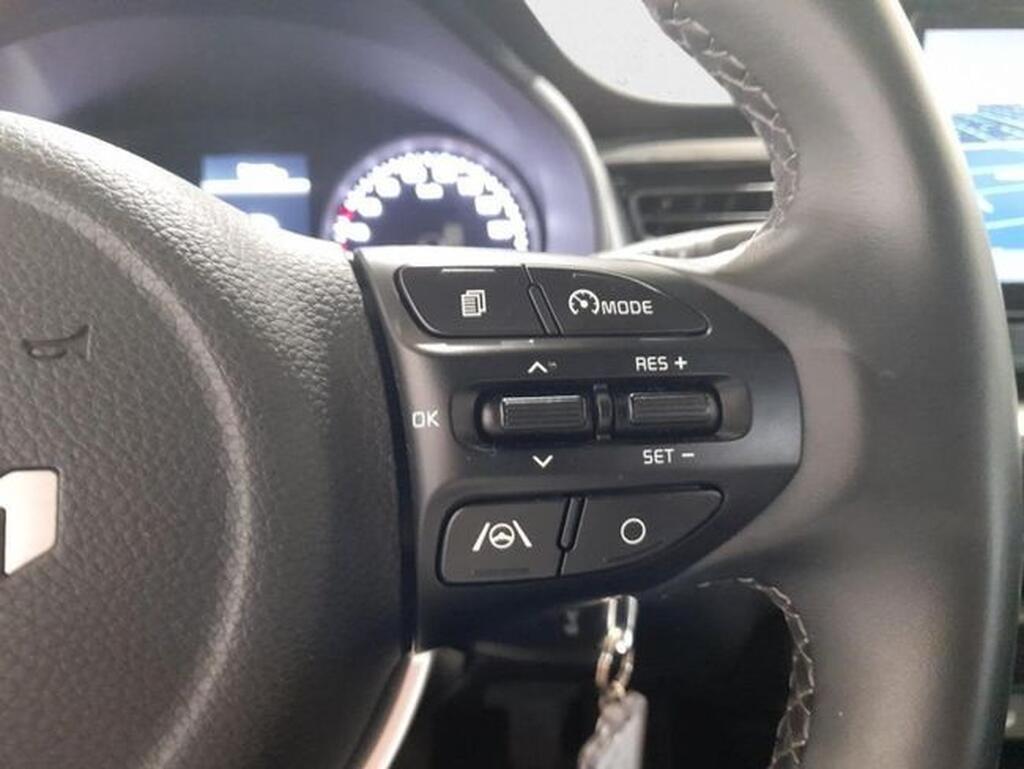 Kia Stonic 1.0 T-GDi 74kW (100CV) MHEV iMT Drive Segunda mano