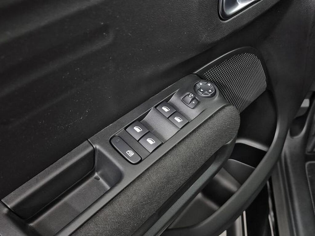 Citroën C3 Aircross PureTech 81kW (110CV) S&S Rip Curl Segunda mano