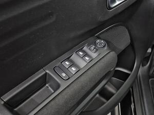 Citroën C3 Aircross PureTech 81kW (110CV) S&S Rip Curl 12