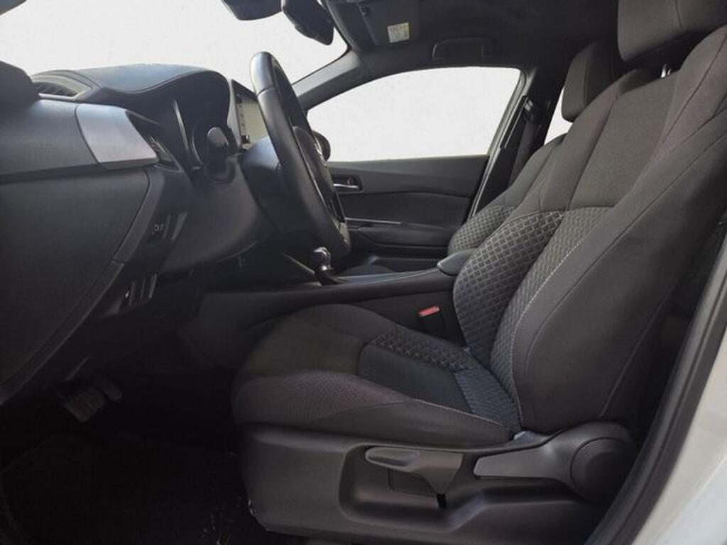 Toyota C-HR 1.8 125H Active 5