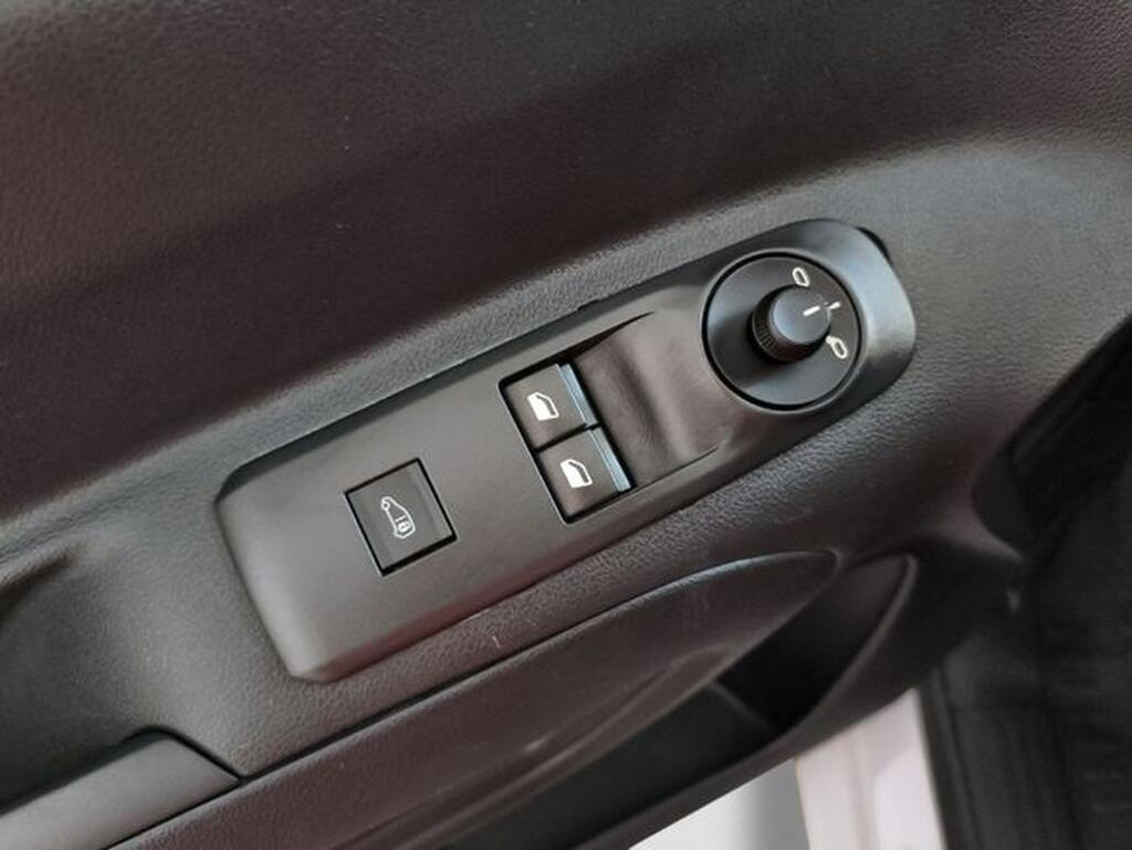 Peugeot Partner FURGON 1.5 BLUEHDI 100 STANDARD 4P 600KG Segunda mano