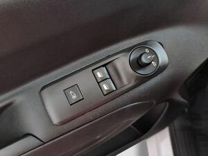 Peugeot Partner FURGON 1.5 BLUEHDI 100 STANDARD 4P 600KG 9