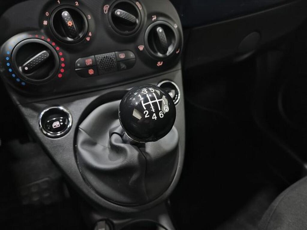 Fiat 500 Dolcevita 1.0 Hybrid 51KW (70 CV) Segunda mano