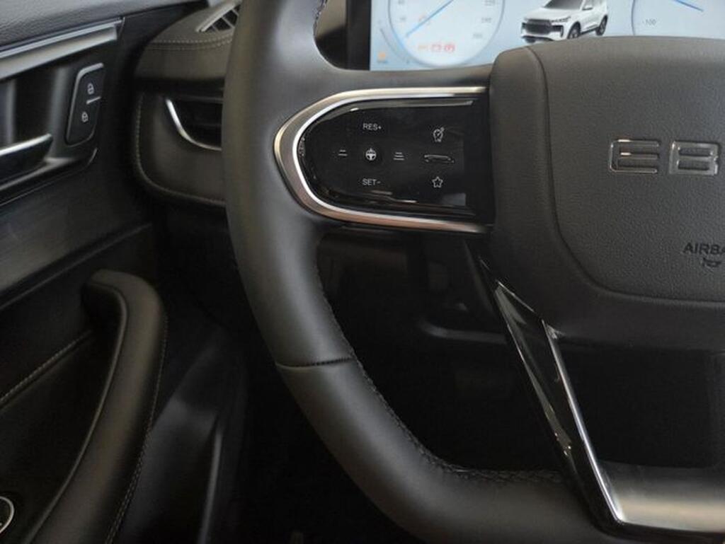 Ebro S400 1.5 DHE HEV Excellence CVT Km0
