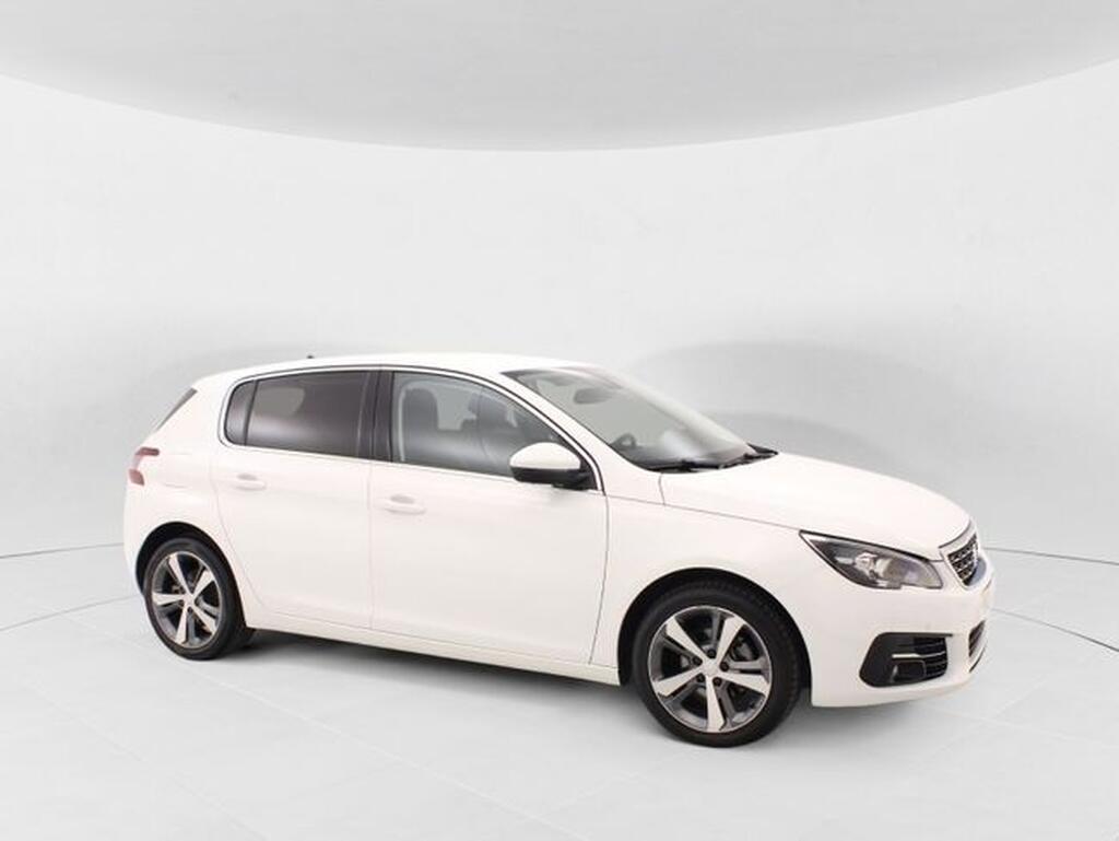 Peugeot 308 5p Allure 1.5 BlueHDi 96KW (130CV) Segunda mano