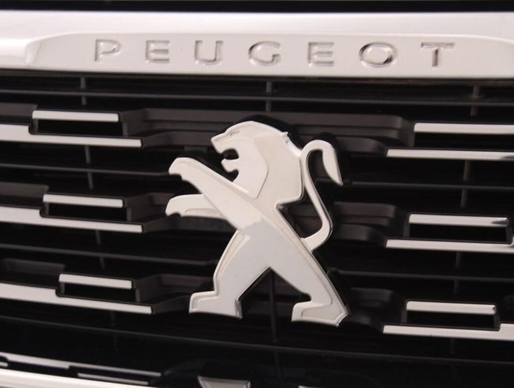 Peugeot 308 5p Allure 1.5 BlueHDi 96KW (130CV) Segunda mano