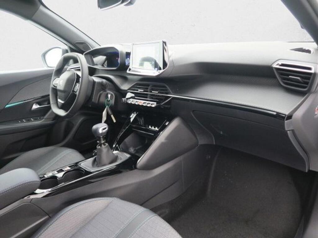 Peugeot 2008 Allure Pack Puretech 100 S&S 6 Vel. MAN Segunda mano