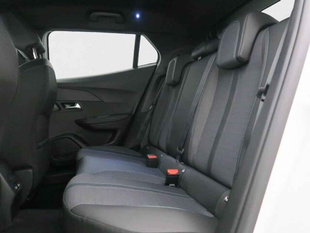 Peugeot 2008 Allure Pack Puretech 100 S&S 6 Vel. MAN Segunda mano