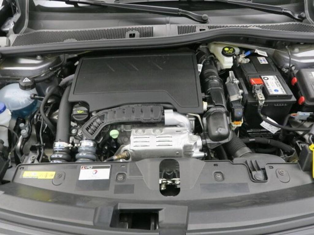 Peugeot 2008 Allure Pack Puretech 100 S&S 6 Vel. MAN Segunda mano