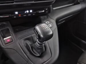 Citroën Berlingo Talla M BlueHDi 130 S&S MAX 27