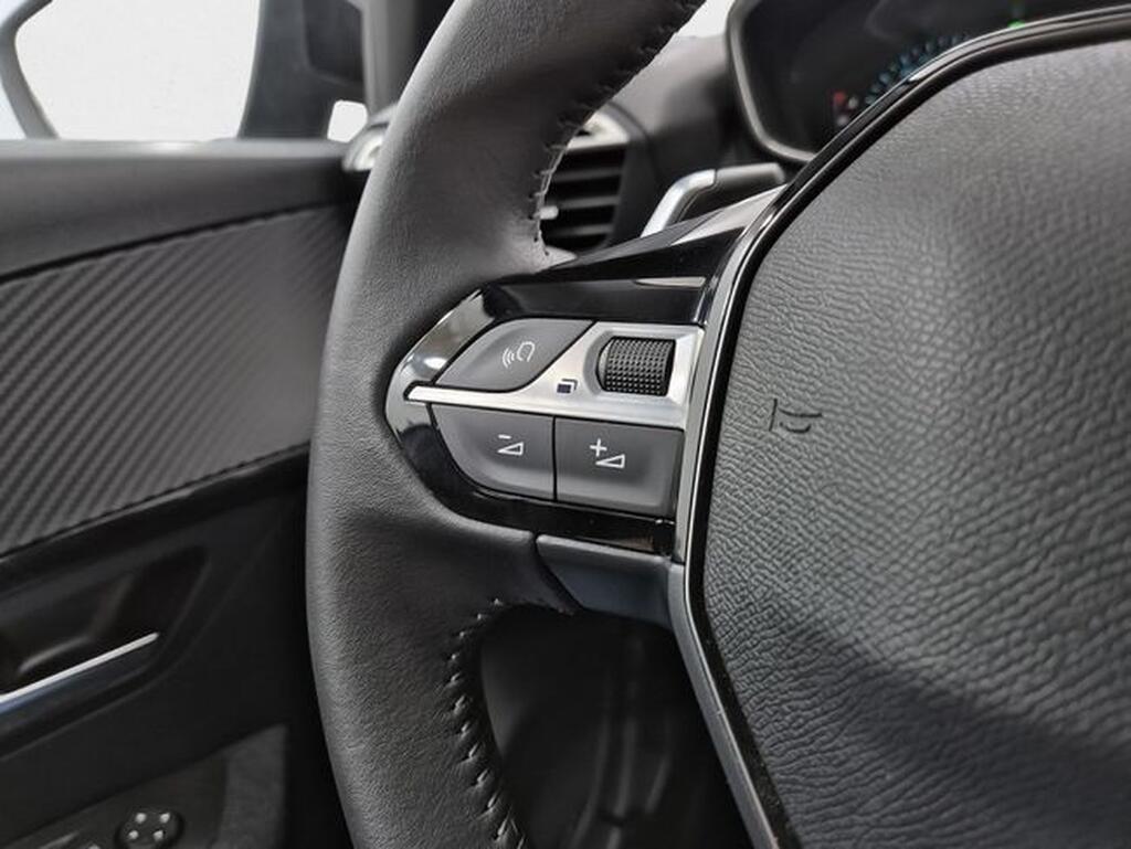 Peugeot 208 Style HYBRID 110 eDCS6 Segunda mano