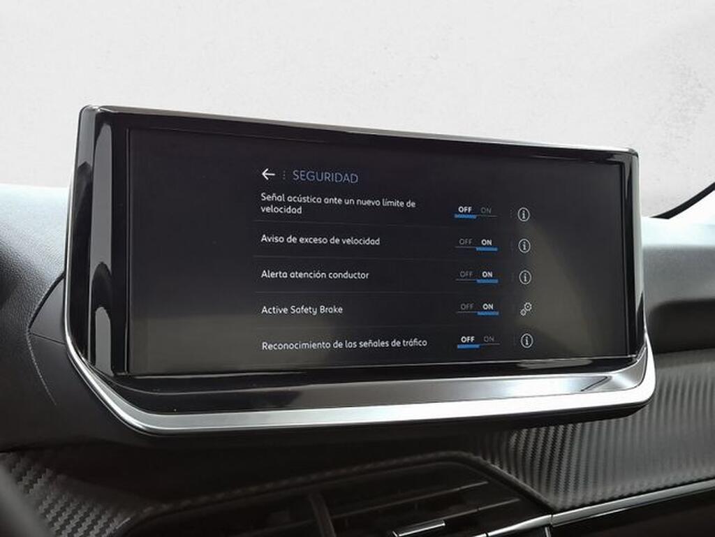Peugeot 208 Style HYBRID 110 eDCS6 Segunda mano