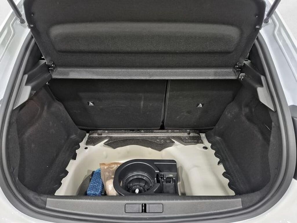 Peugeot 208 Style HYBRID 110 eDCS6 Segunda mano
