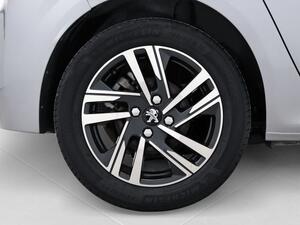 Peugeot 208 PureTech 73kW (100CV) Allure 22