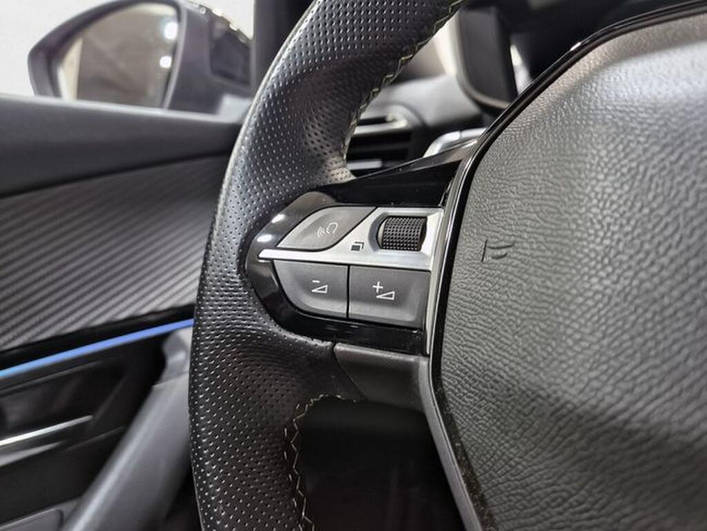 Peugeot 2008 GT Puretech 130 S&S EAT8 Segunda mano