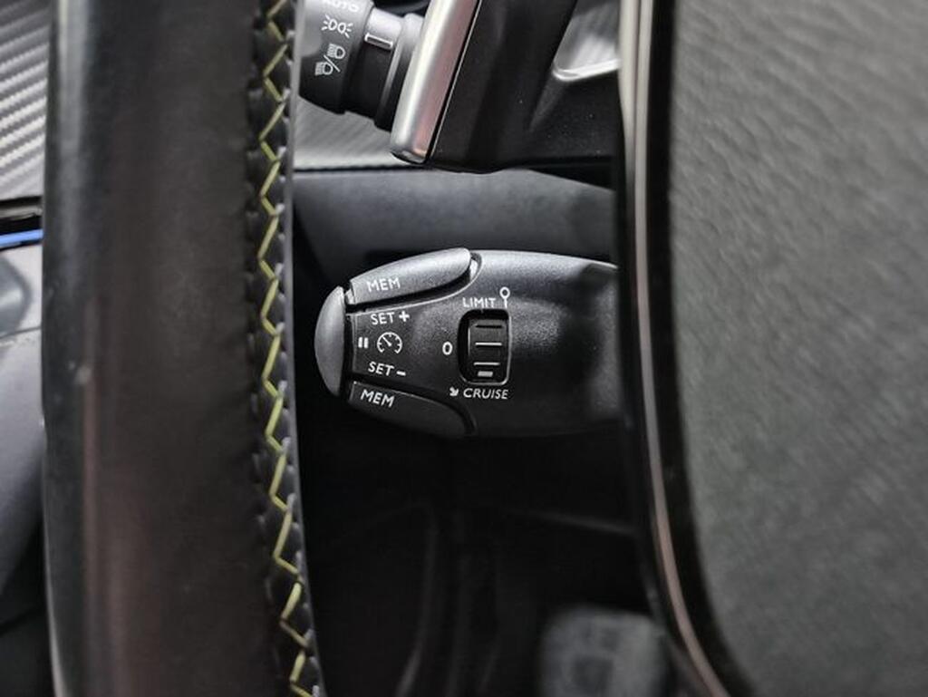 Peugeot 2008 GT Puretech 130 S&S EAT8 Segunda mano
