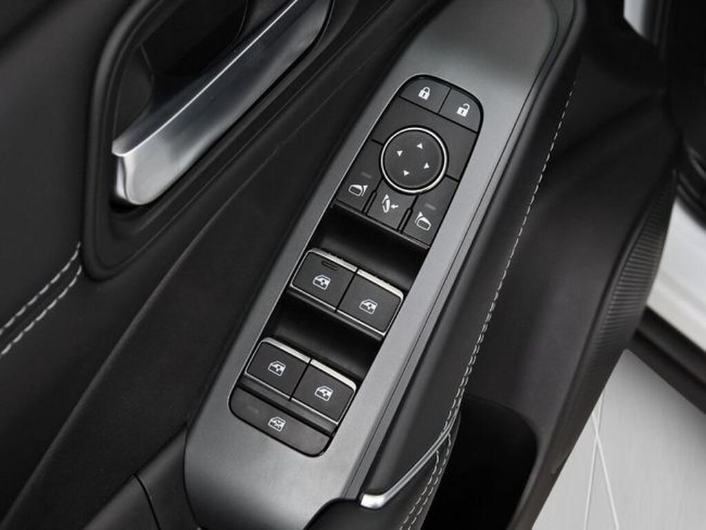 Nissan Qashqai DIG-T 116kW CVT N-Connecta Segunda mano