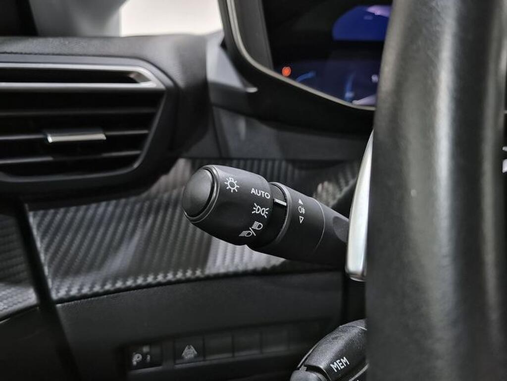 Peugeot 208 PureTech 73kW (100CV) EAT8 Allure Pack Segunda mano