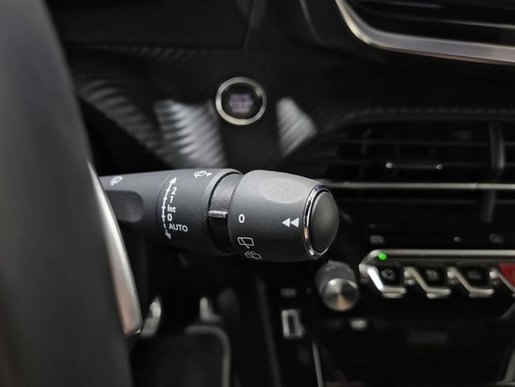 Peugeot 2008 GT Puretech 130 S&S EAT8 Segunda mano