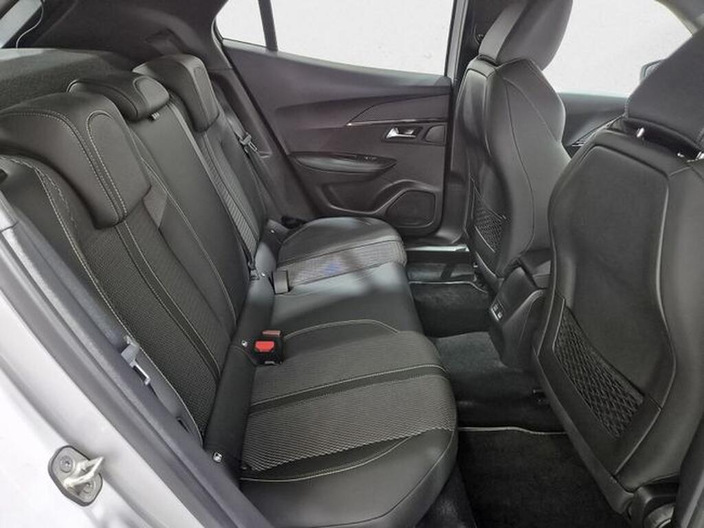 Peugeot 2008 GT Puretech 130 S&S EAT8 Segunda mano