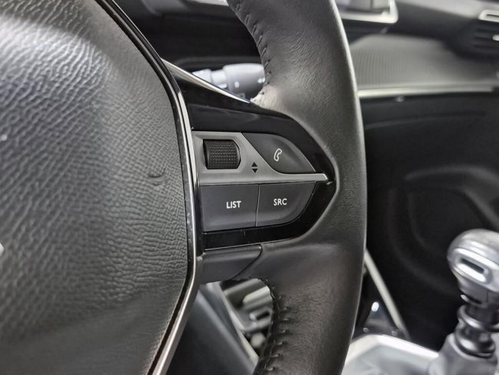 Peugeot 208 PureTech 73kW (100CV) Allure Segunda mano