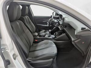 Peugeot 208 1.2 PURETECH 100 ALLURE 5P 7